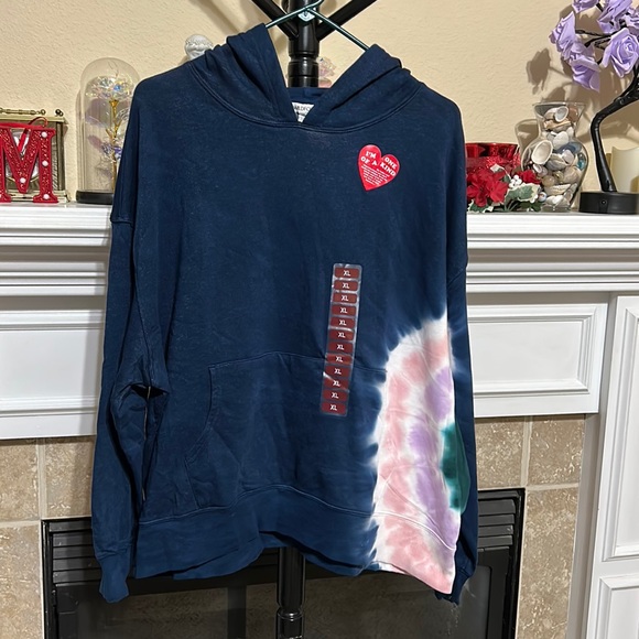 Wildfox Tops - 🎉HP🎊🆕NWT WildFox Tie-Dye Hoodie